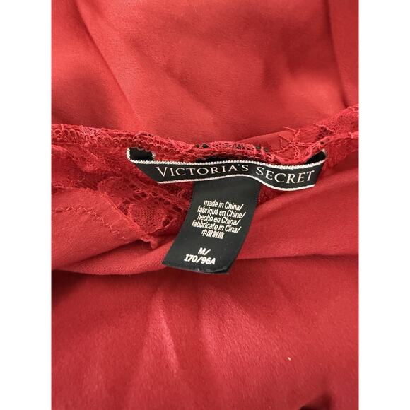 Victoria’s Secret Red Satin Lace Slip Dress M Holiday Christmas Layering Top Y2K - Picture 7 of 7